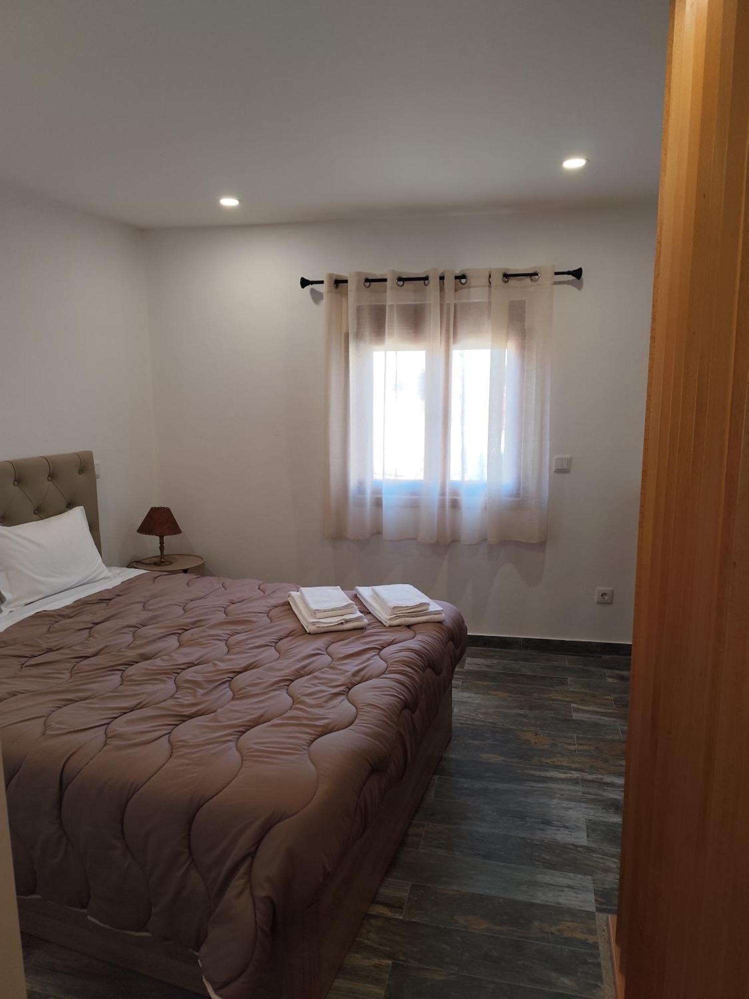 Villa Casinhas Da Aldeia-Casa Da Xiquita Seia Exterior foto